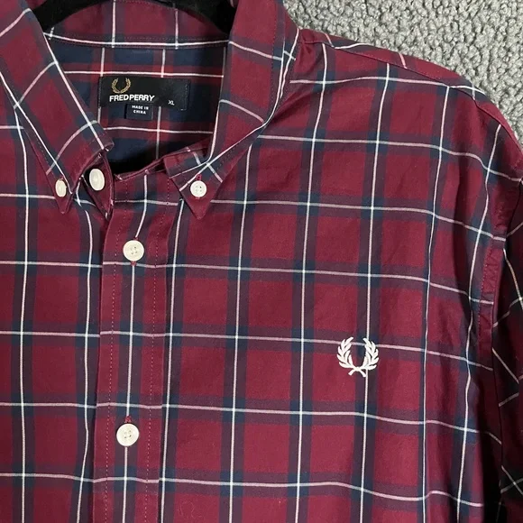 Fred Perry Plaid Cotton Button Down Long Sleeve Shirt - Men's Size XL - Red - Picture 3 of 9